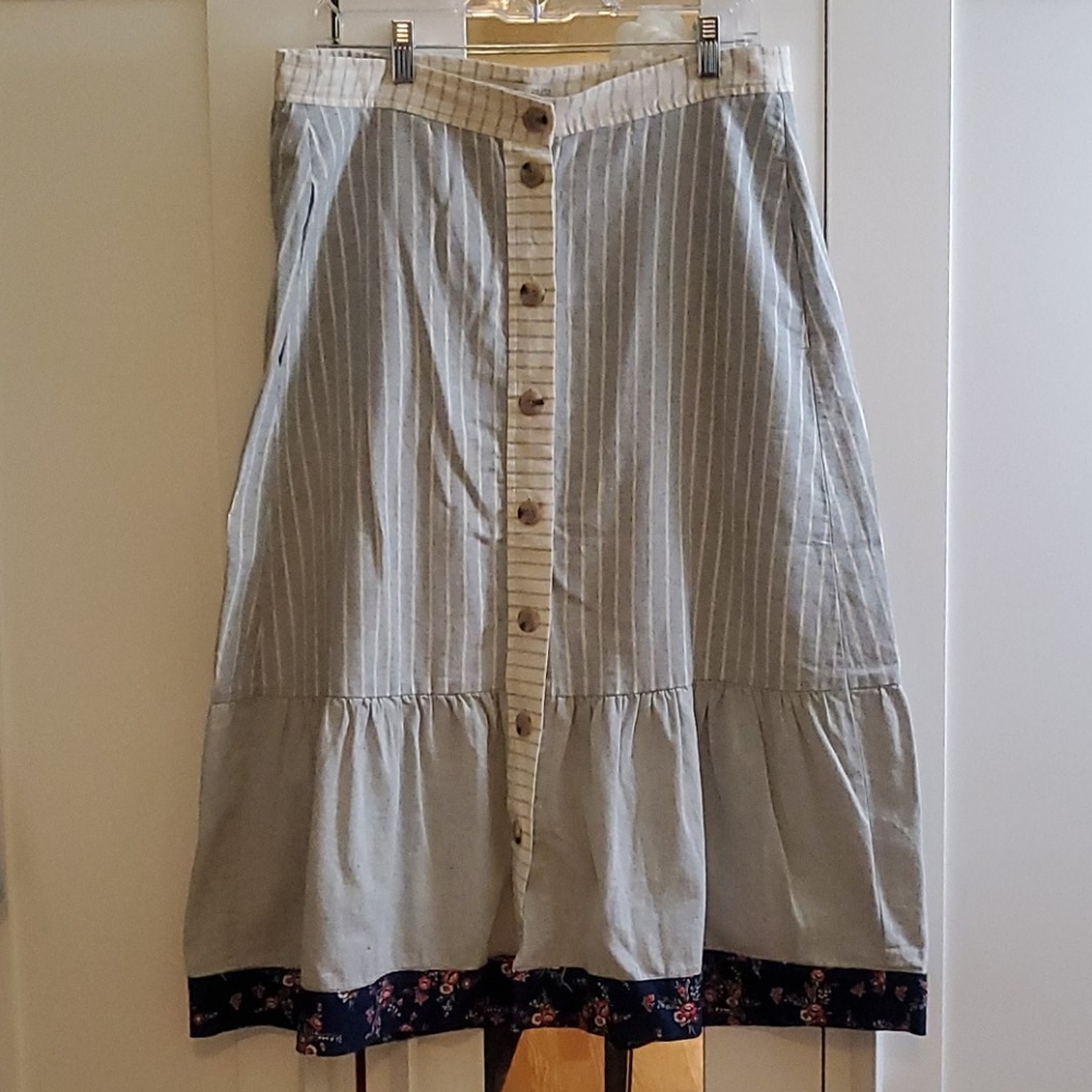 Long Skirt